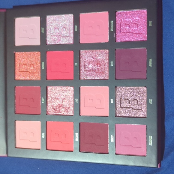 By Beauty Bay Berries Palette - Picture 2 of 2